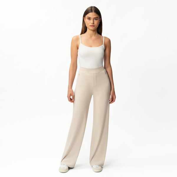 Everyday Relaxed Straight Travel Pant